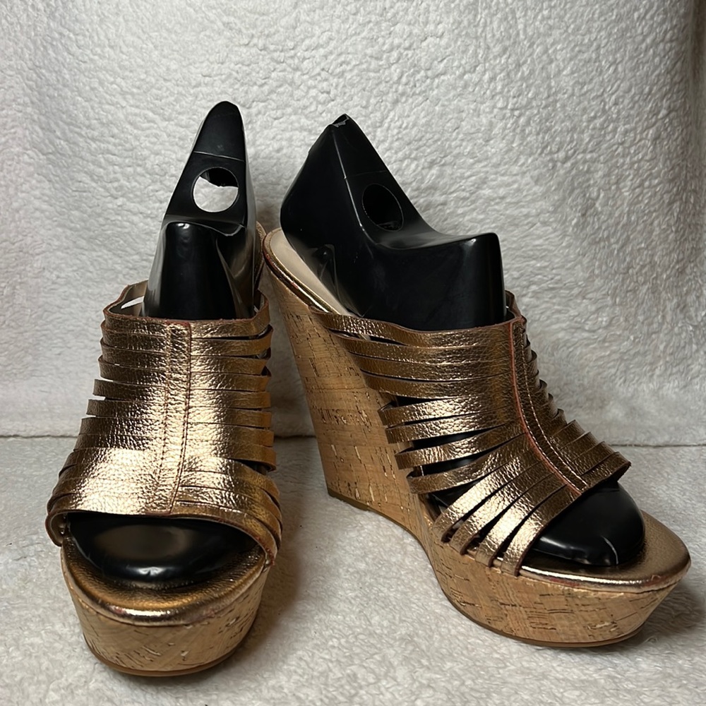 Boston Proper metallic platform wedge sandals heels size 9 1/2
